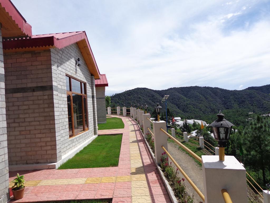 Village Live In Resort Chail Exterior foto